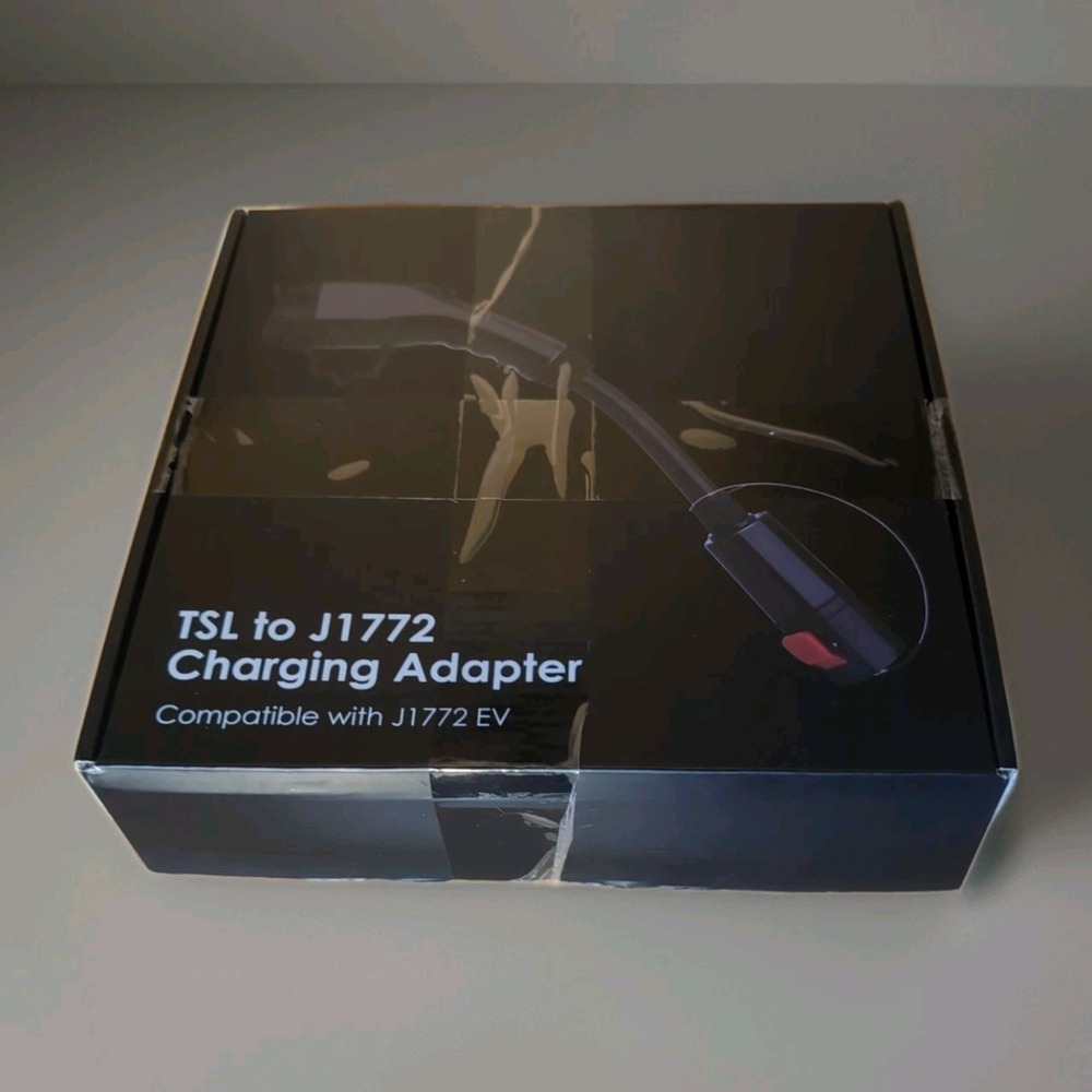 Tesla Charger to J1772 Charging Extension Adapter, 250V 60A Max White New in box